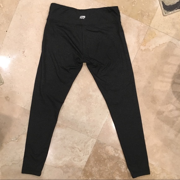 Grey workout leggings - Picture 2 of 2